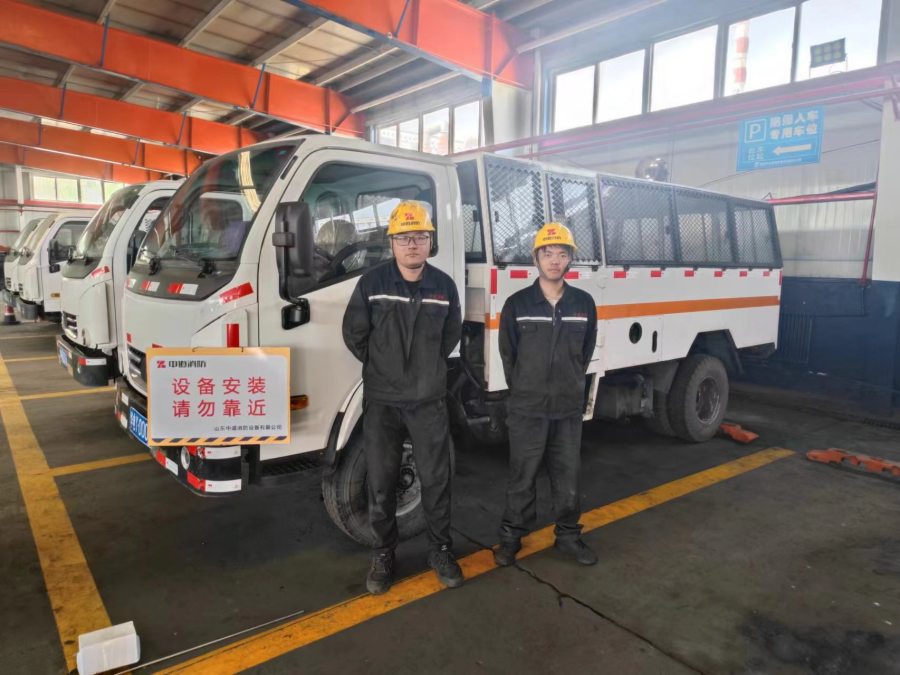 1718681979236313.jpg 19座人车.jpg